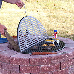 DIG-R35 Cooking Grate. Side Up - Stoking Fire DIG-R35 Cooking Grate. Side Up - Stoking Fire